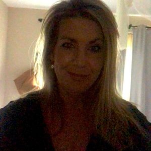 Meet your Posher, Sarah michele